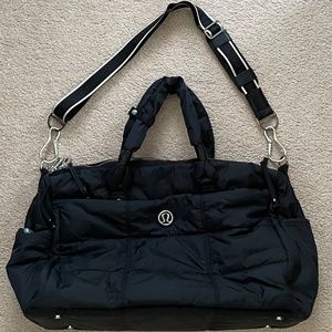 Lululemon "Bon Voyage" Quilted Duffle/Yoga/Gym Bag
